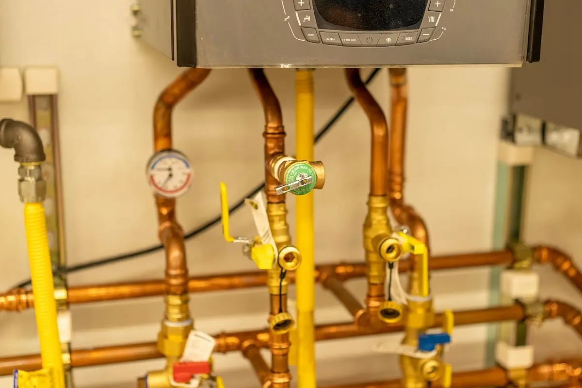 Licensed technician providing Pipe Repair for a homeowner in Mount Clemens